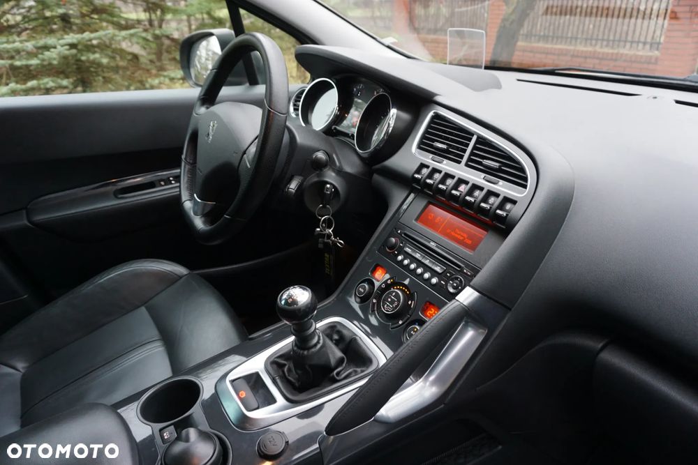 Peugeot 3008 1.6 Premium+ - 4