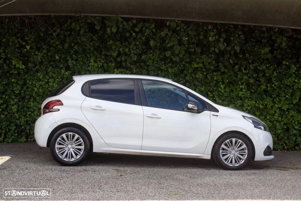 Peugeot 208 1.5 BlueHDi Signature - 7
