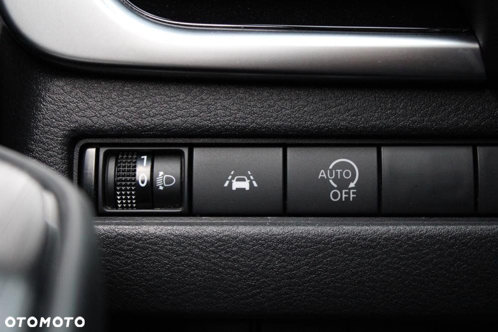 Nissan Qashqai - 10