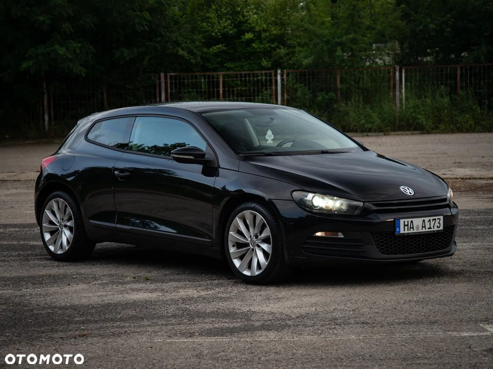 Volkswagen Scirocco 2.0 TDI DSG Blue Motion Technologie Edition - 3