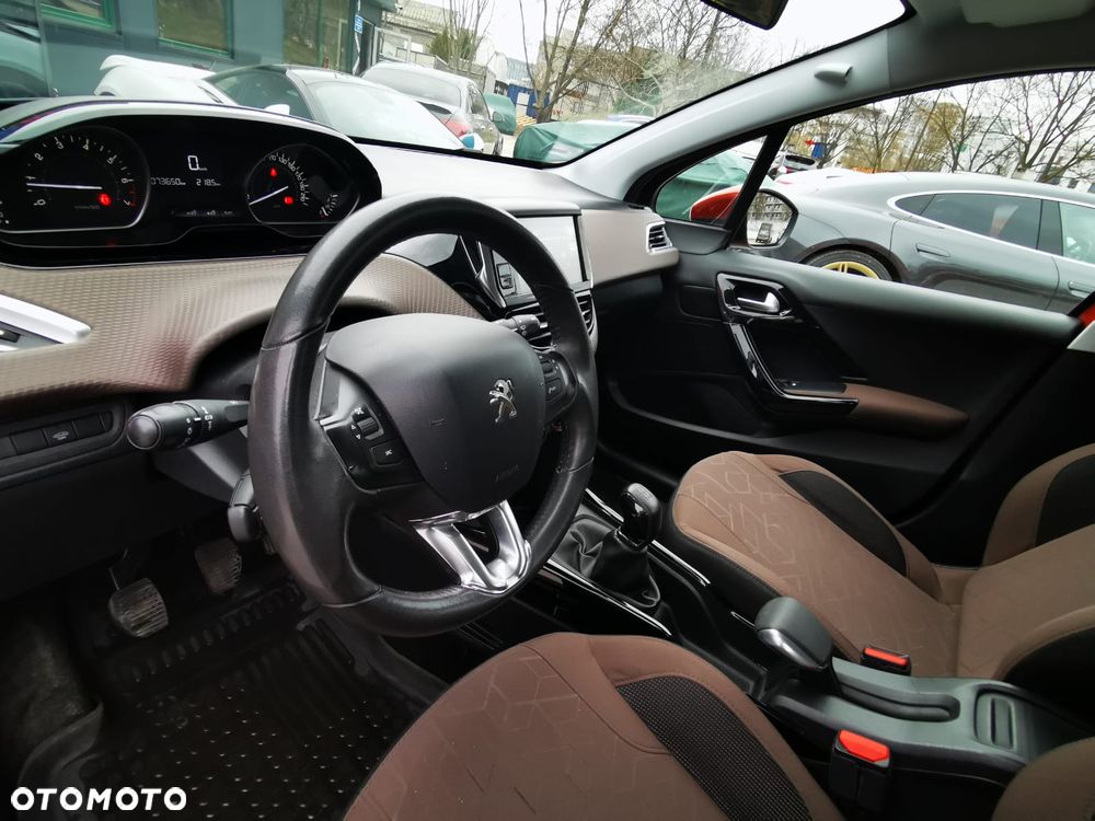 Peugeot 2008 1.2 Pure Tech Active - 25