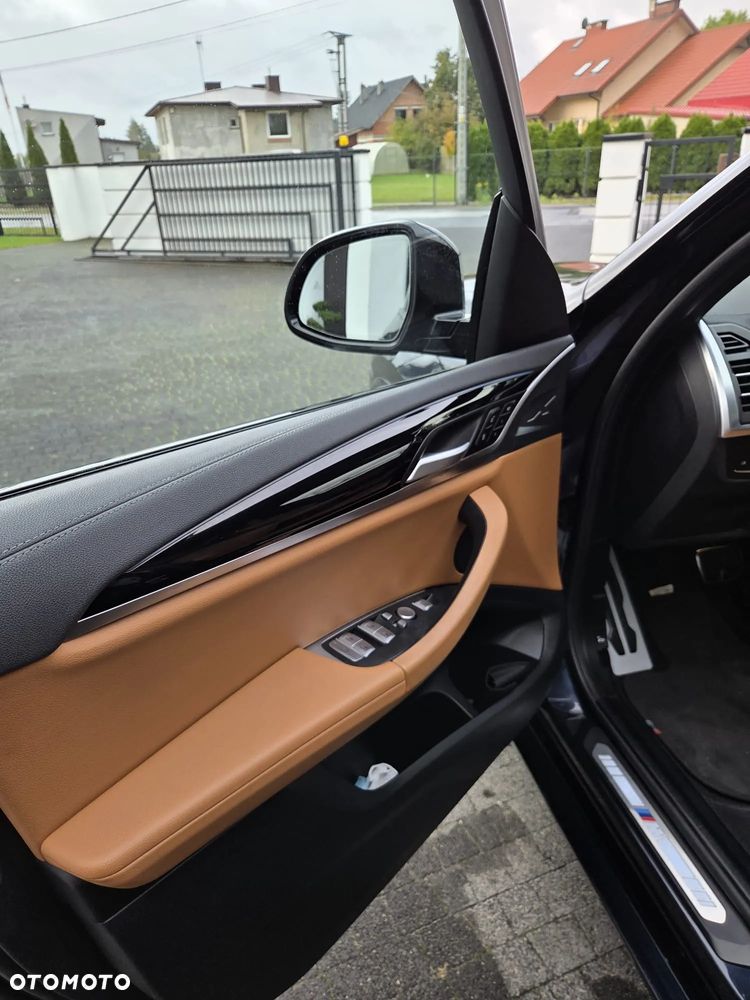 BMW iX3 80kWh Impressive - 2