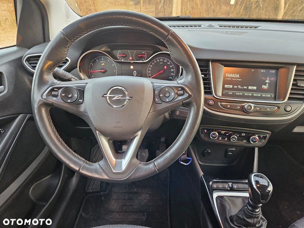 Opel Crossland X - 17