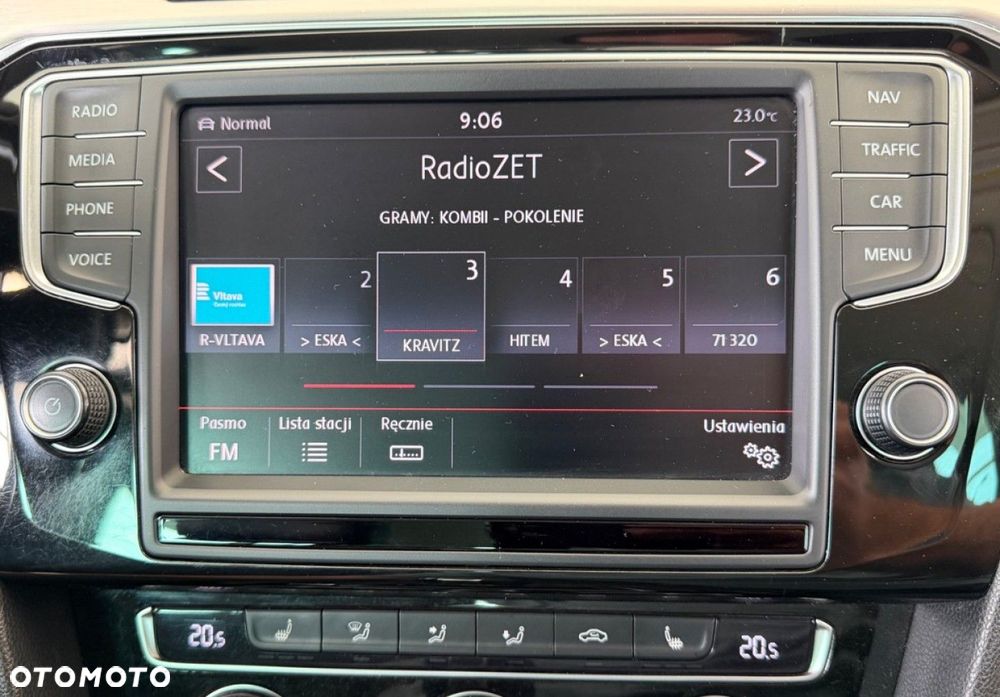 Volkswagen Passat - 24