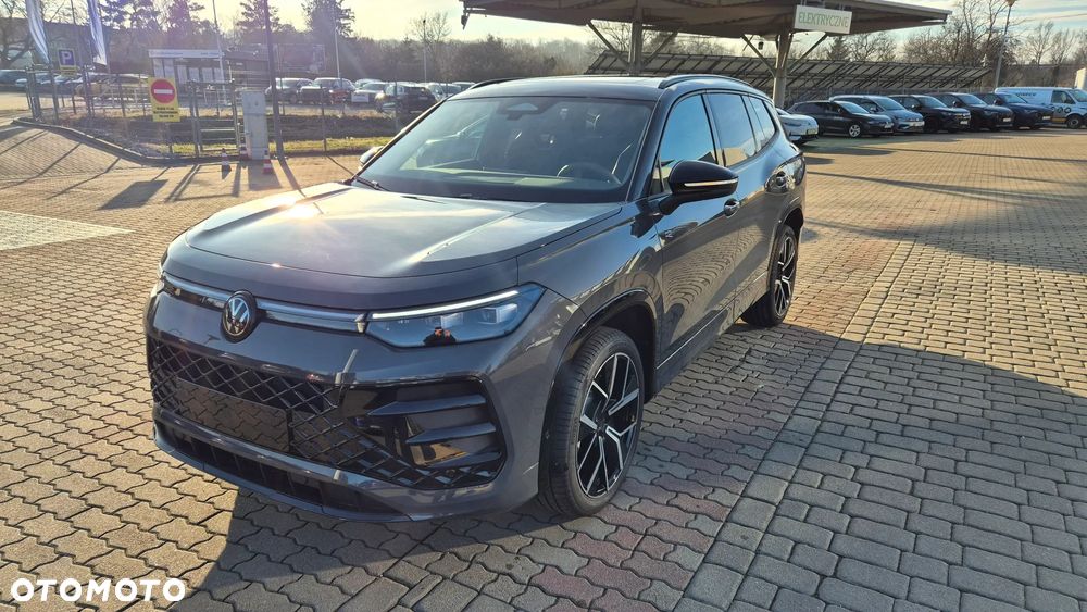 Volkswagen Tayron 2.0 TSI R-Line Plus DSG - 4