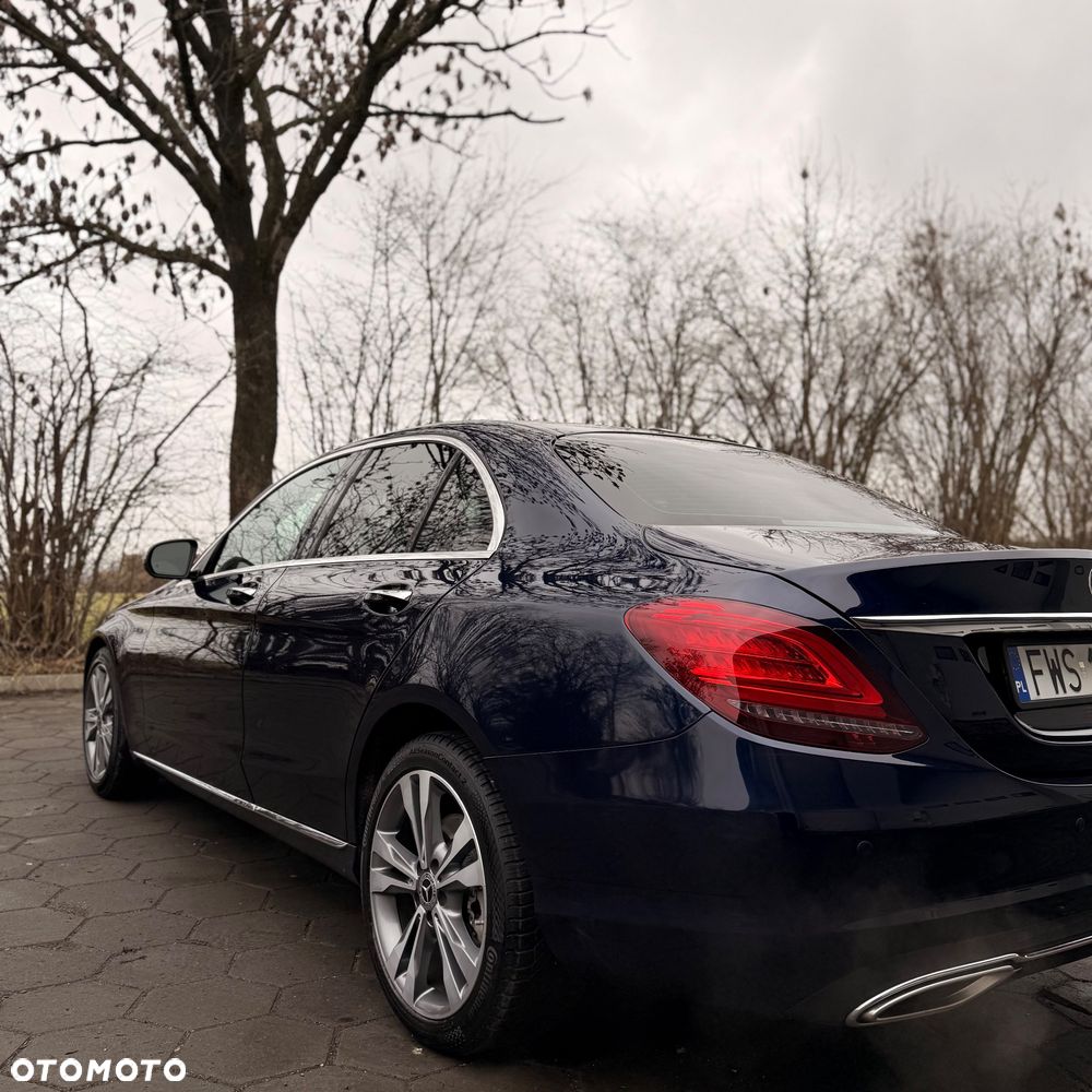 Mercedes-Benz Klasa C 300 9G-TRONIC Avantgarde - 8