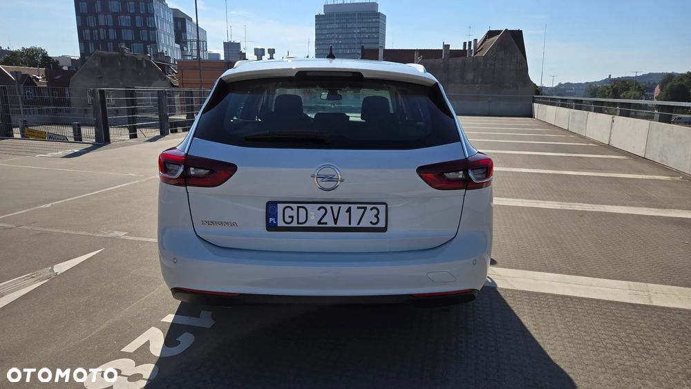 Opel Insignia 1.6 CDTI Innovation S&S - 10