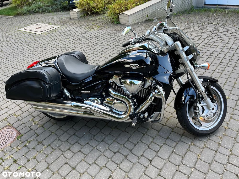 Suzuki Intruder - 4
