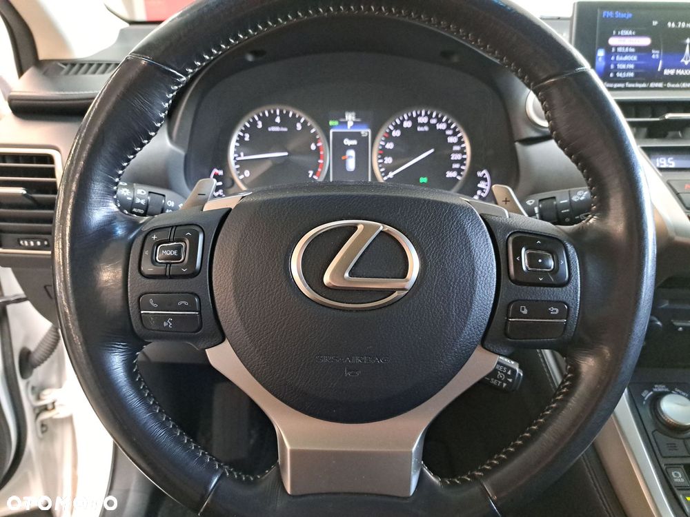 Lexus NX 200t Elite AWD - 30