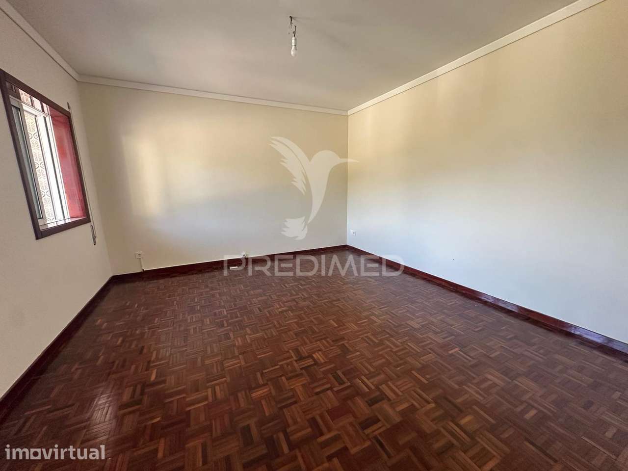 Casa Unifamiliar de 2 Pisos com Terraço em Paradela, Aveiro - Grande imagem: 5/15