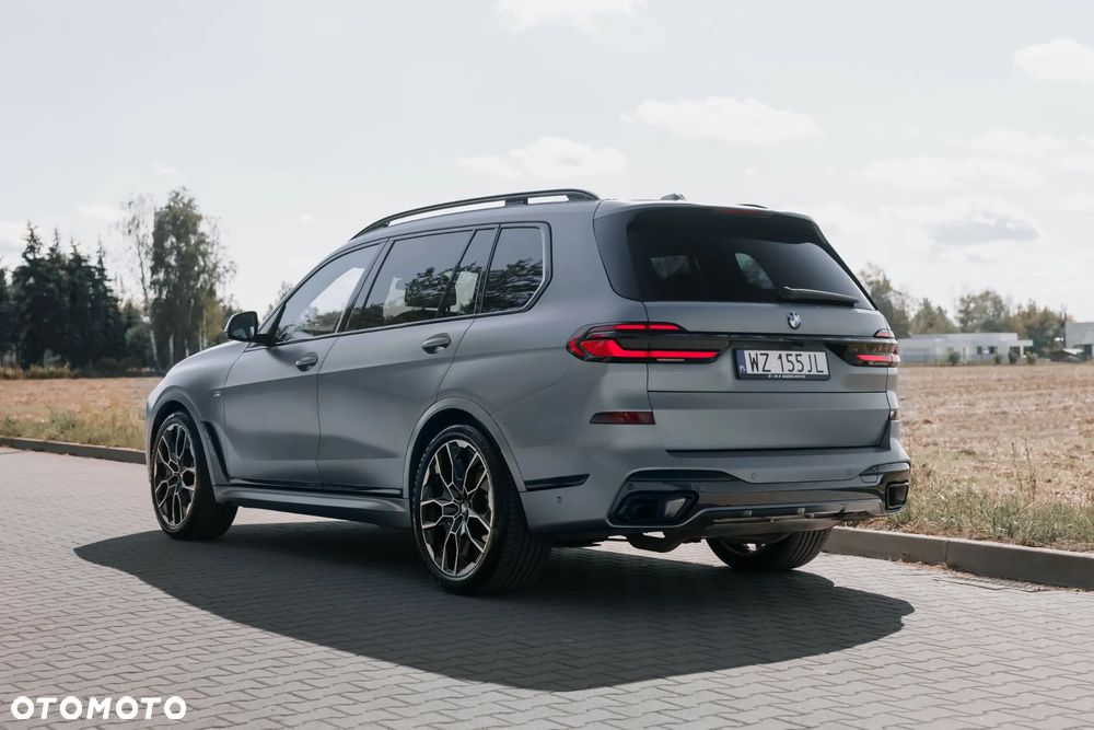 BMW X7 xDrive40d mHEV M Sport sport - 3