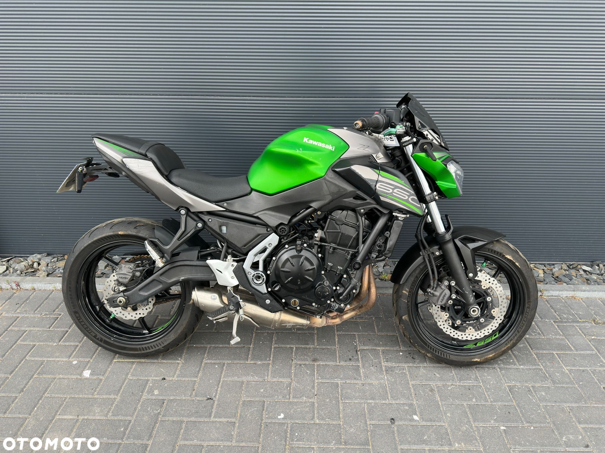 Kawasaki Z 650 - 5