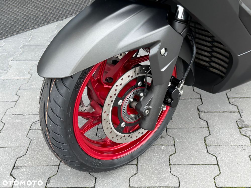 Suzuki Burgman - 39