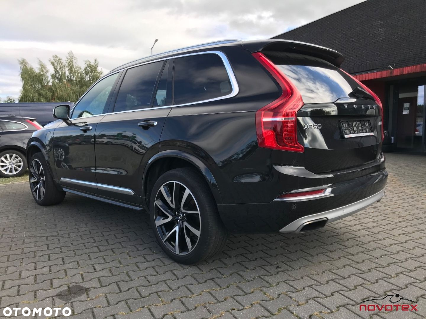 Volvo XC 90 - 4