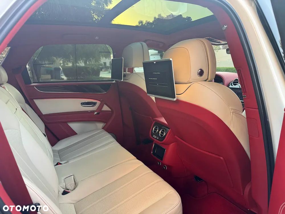 Bentley Bentayga V8 - 19