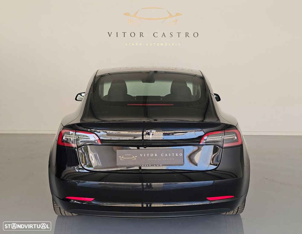 Tesla Model 3 Standard Range Plus RWD - 5
