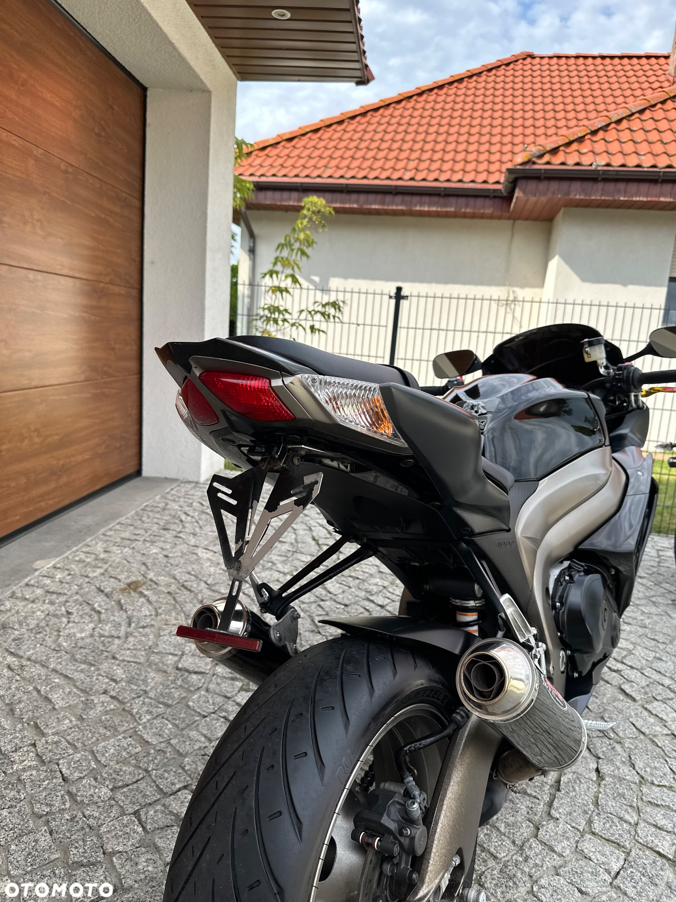 Suzuki GSX-R - 12