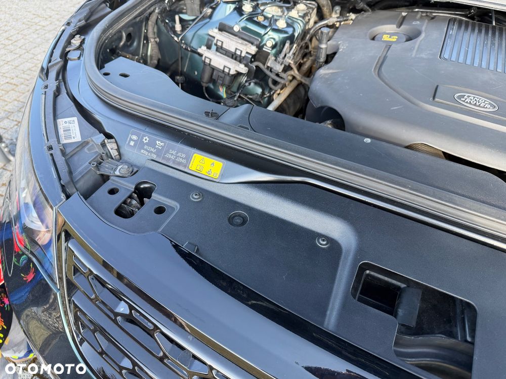 Land Rover Discovery 3.0 TD6 HSE - 33