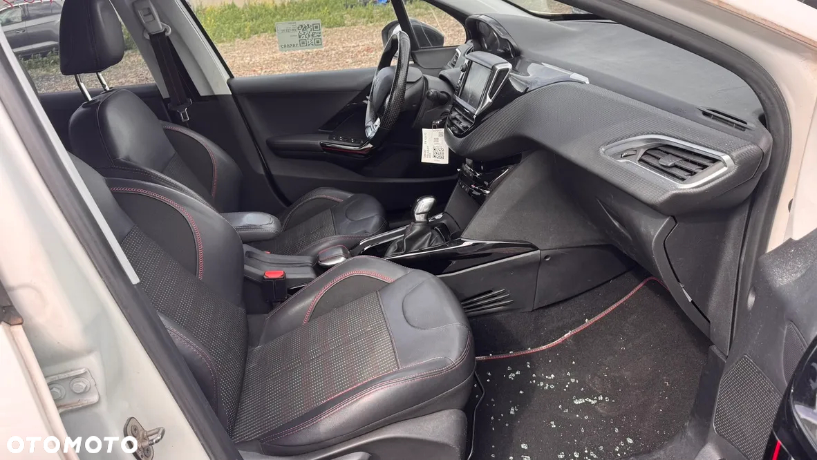 Peugeot 2008 PureTech 110 Stop&Start GT-Line Edition - 13
