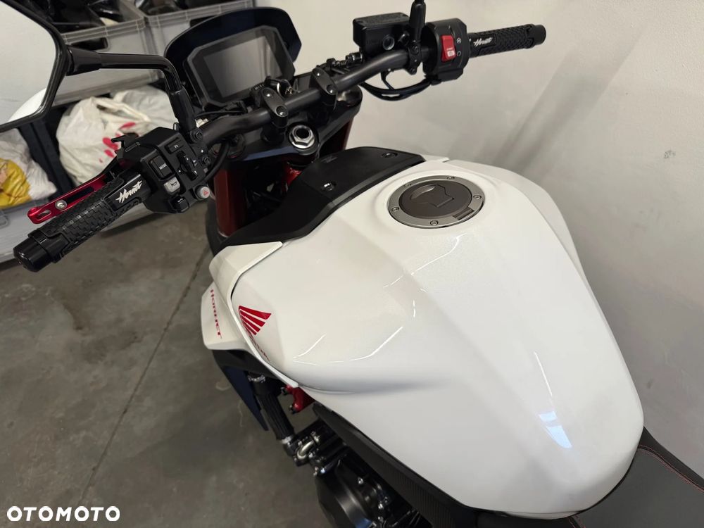 Honda Hornet - 18