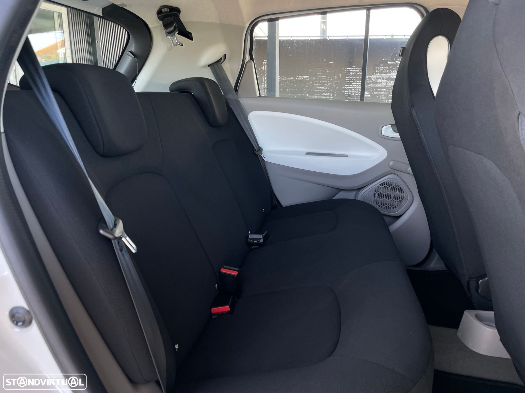 Renault Zoe (c/ Bateria) Life 40 Q90 - 16