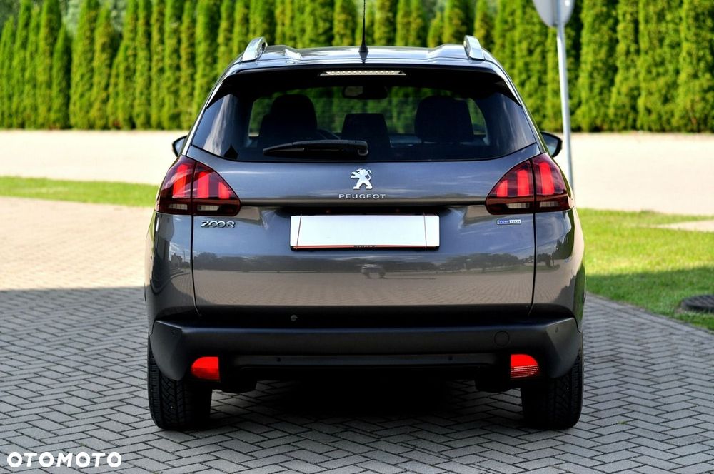 Peugeot 2008 1.2 Pure Tech GPF Crossway S&S - 11