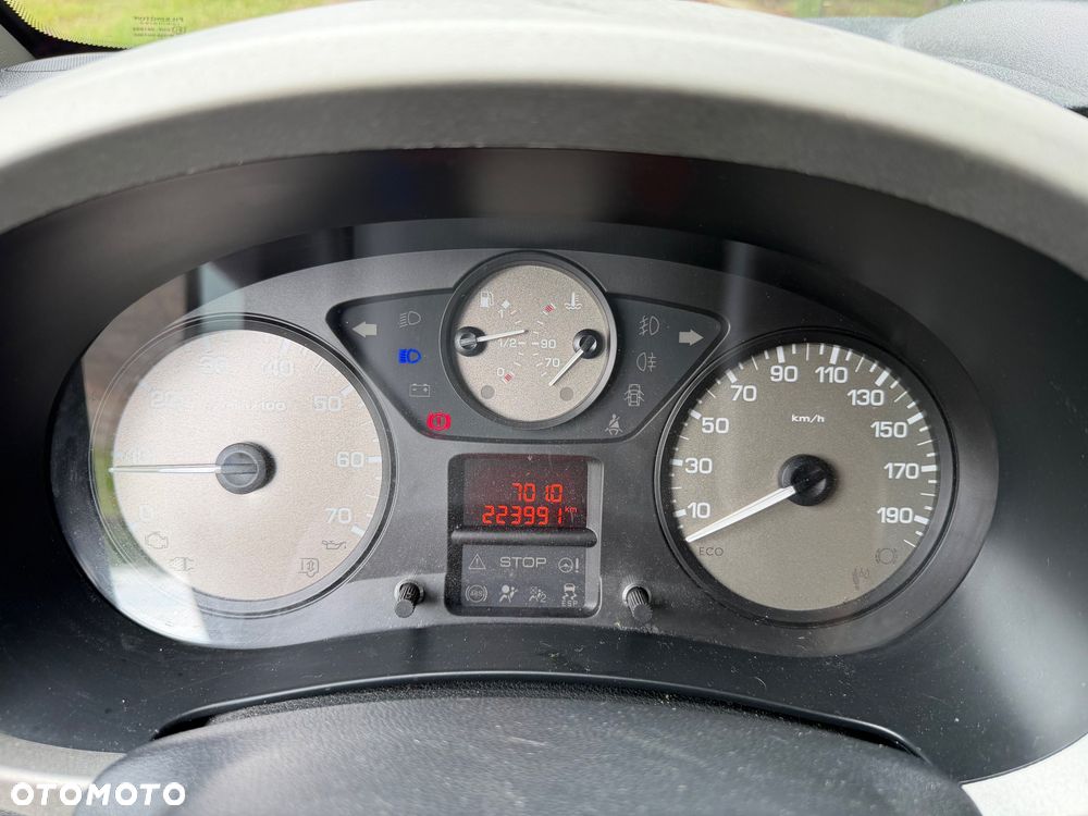 Peugeot Partner e-HDi FAP 92 Stop&Start Active - 28