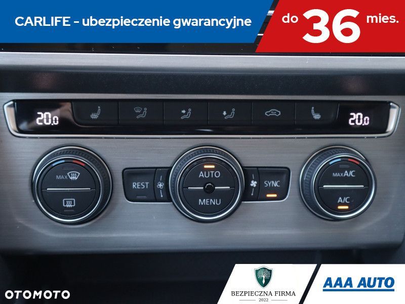 Volkswagen Passat - 19