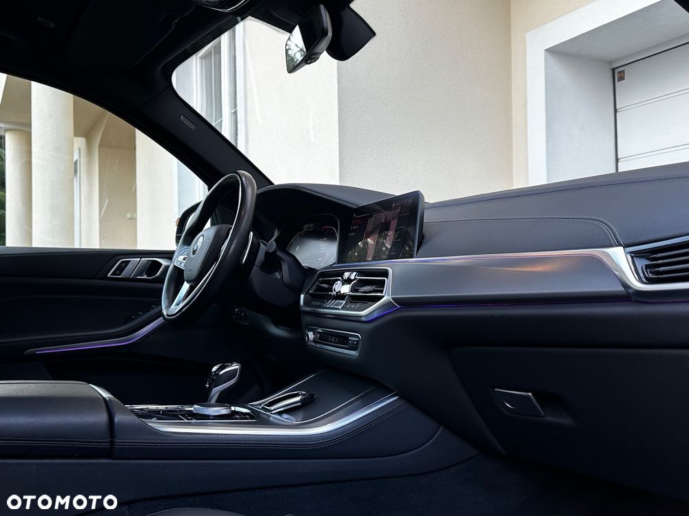 BMW X5 xDrive30d - 24