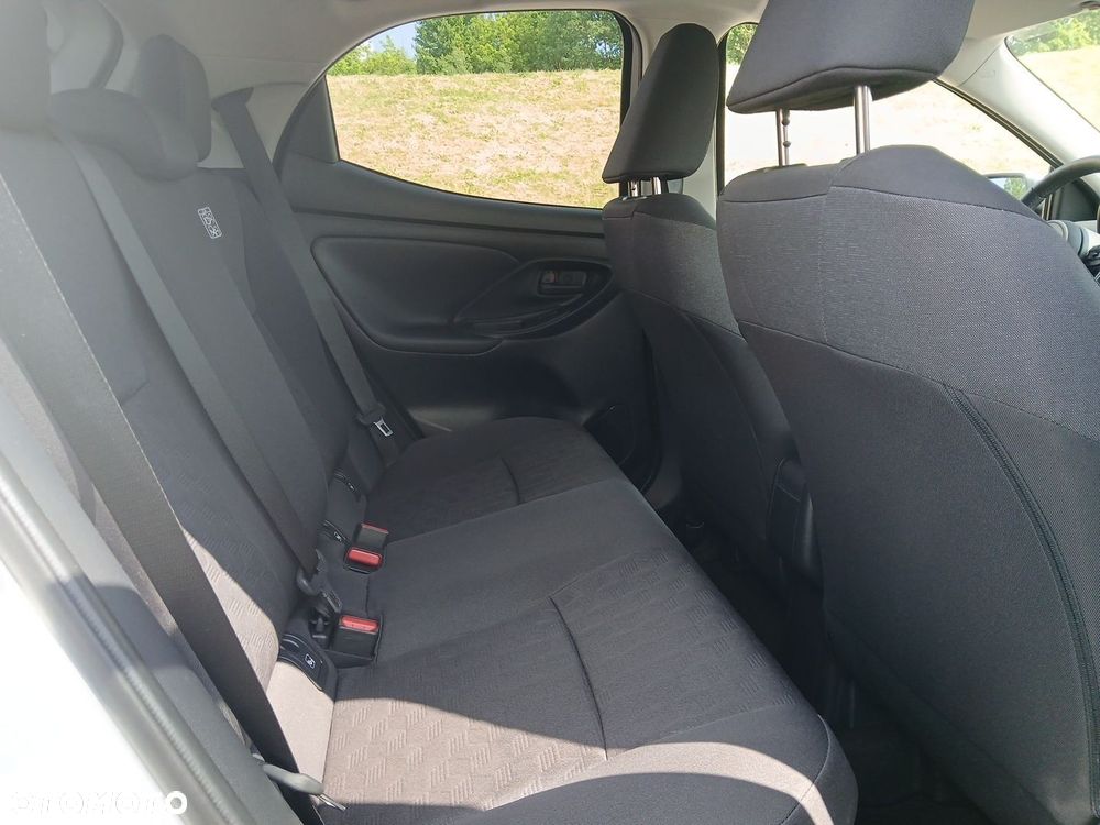Toyota Yaris Hybrid 1.5 Style - 14