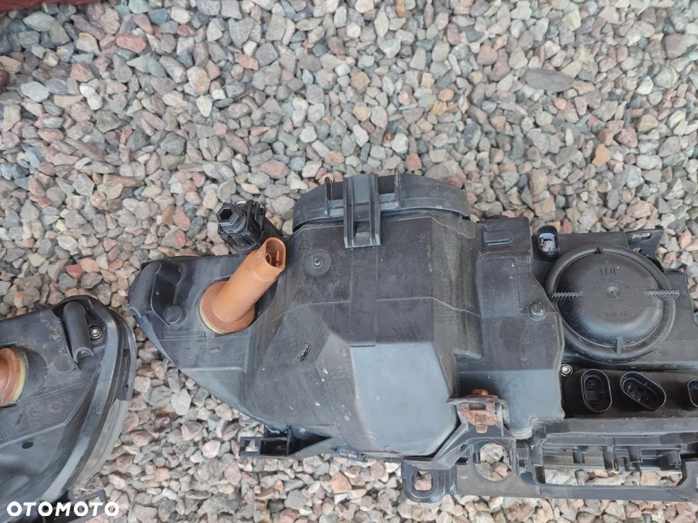 BMW E46 COUPE / CABRIO LIFT ( PO LIFT ) ORYGINALNE LAMPY PRZÓD MARKI AL Automotive Lighting LEWA / PRAWA EUROPA POD ŻARÓWKĘ H7 + BIAŁE KIERUNKOWZKAZY O NR. 63 12 7 165 889 / 63 12 7 165 890 / 63 12 7 165 919 / 63 12 7 165 920 OEM W BARDZO DOBRYM STANIE - 30