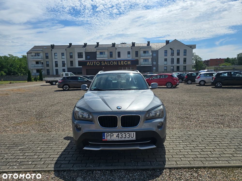 BMW X1 xDrive18d Sport Line - 2