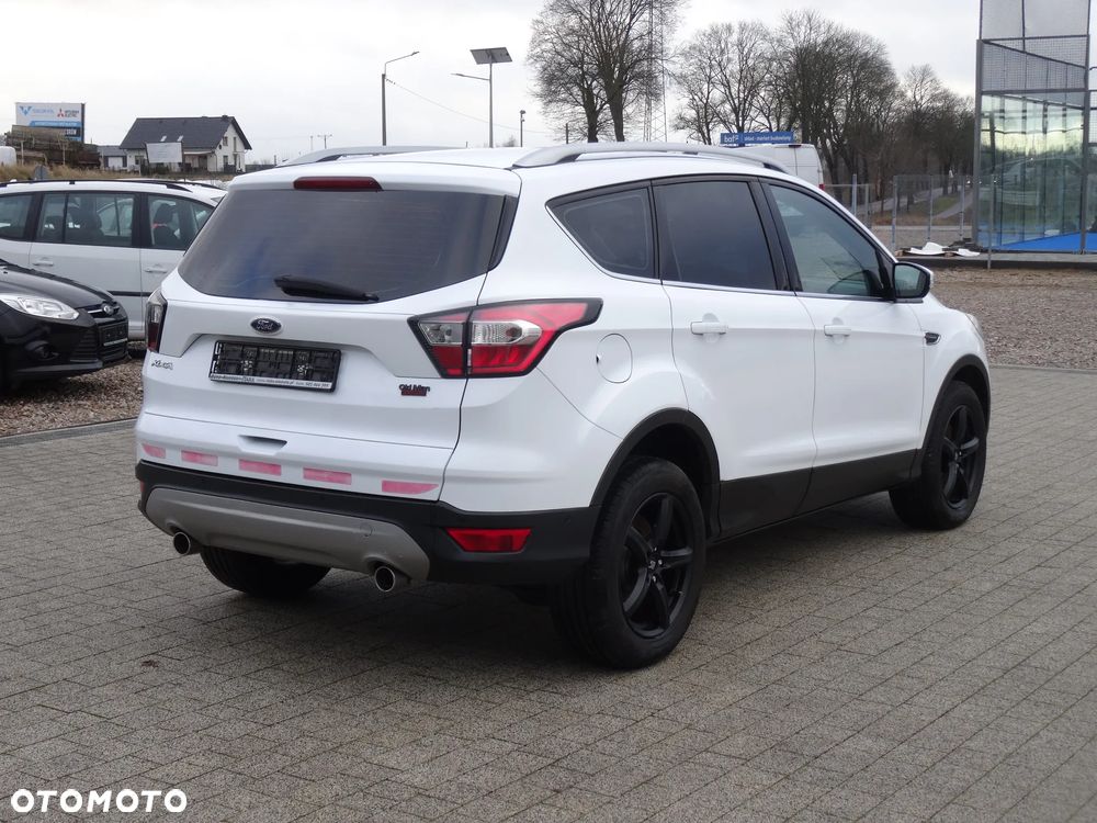 Ford Kuga - 12