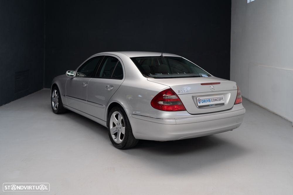 Mercedes-Benz E 270 - 15