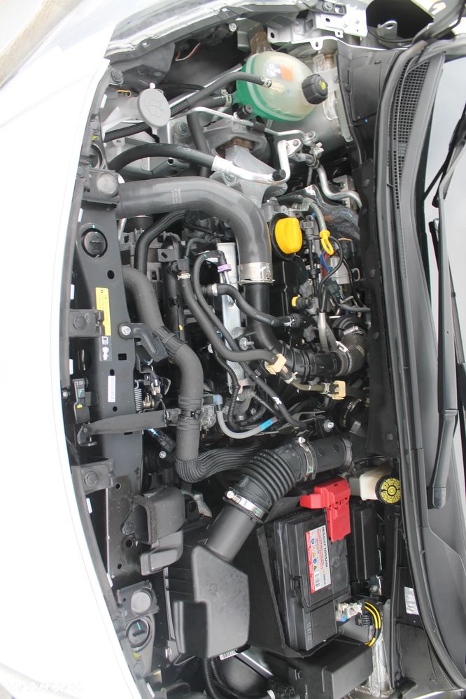 Nissan Micra - 13