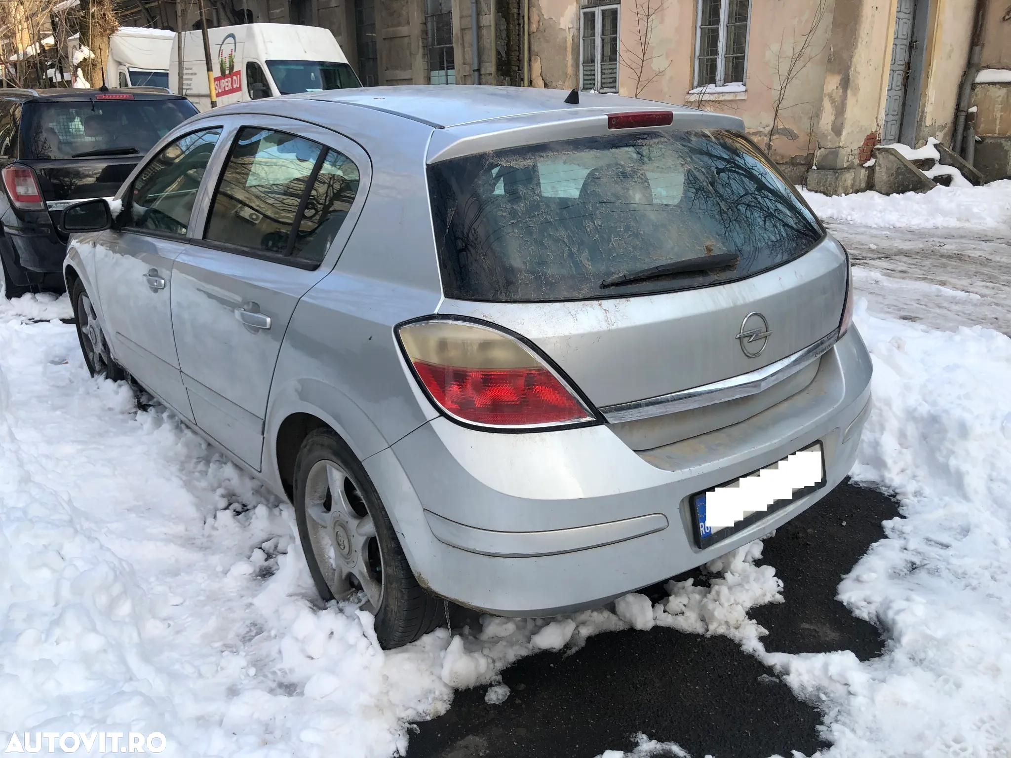 Dezmembrez Opel Astra H gri 1.6 benzina Twinport 2006 cutie automata - 5