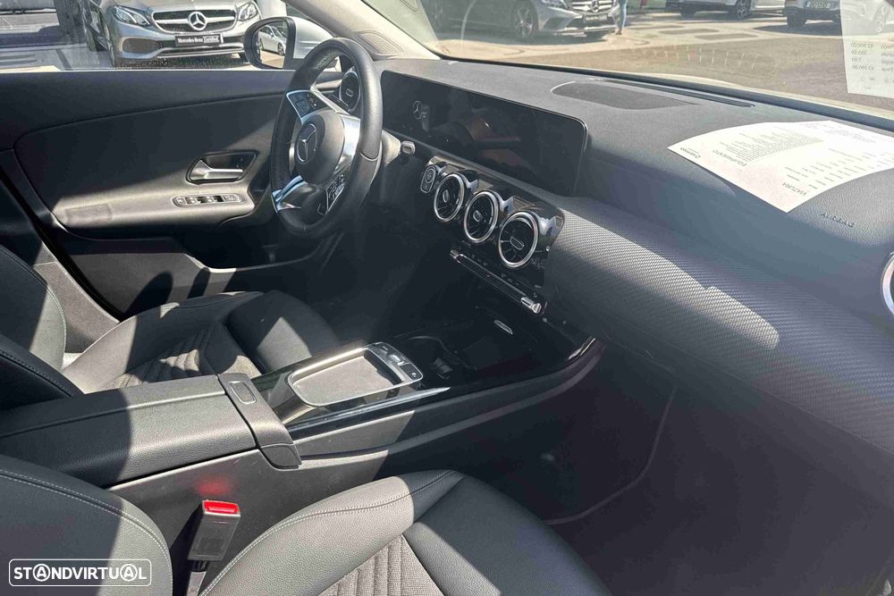 Mercedes-Benz CLA 180 d - 8