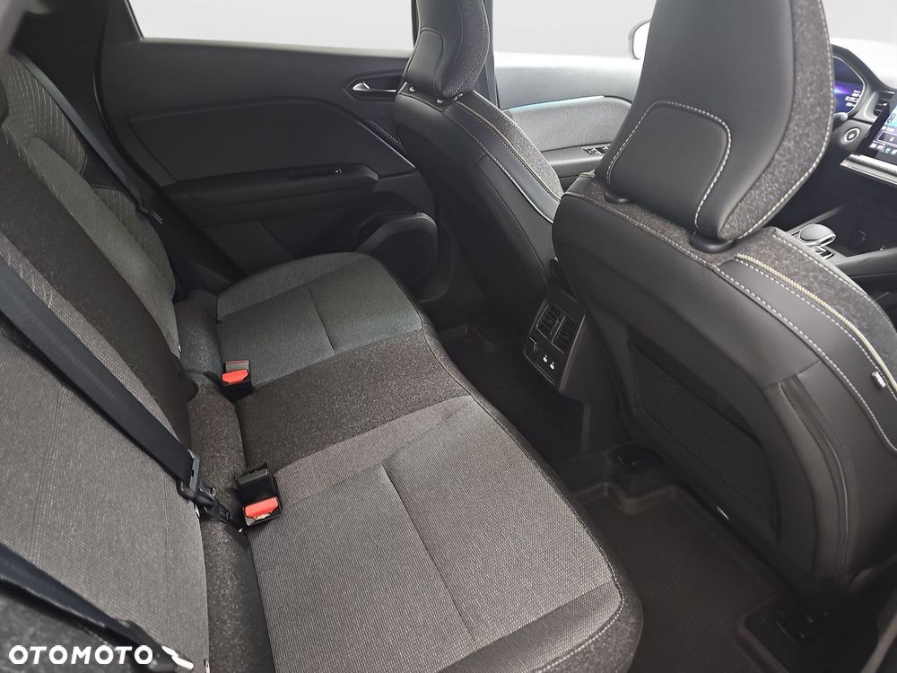 Renault Captur 1.3 TCe mHEV Techno EDC - 28