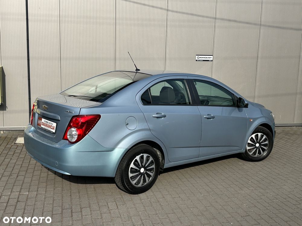 Chevrolet Aveo 1.2 LT - 3
