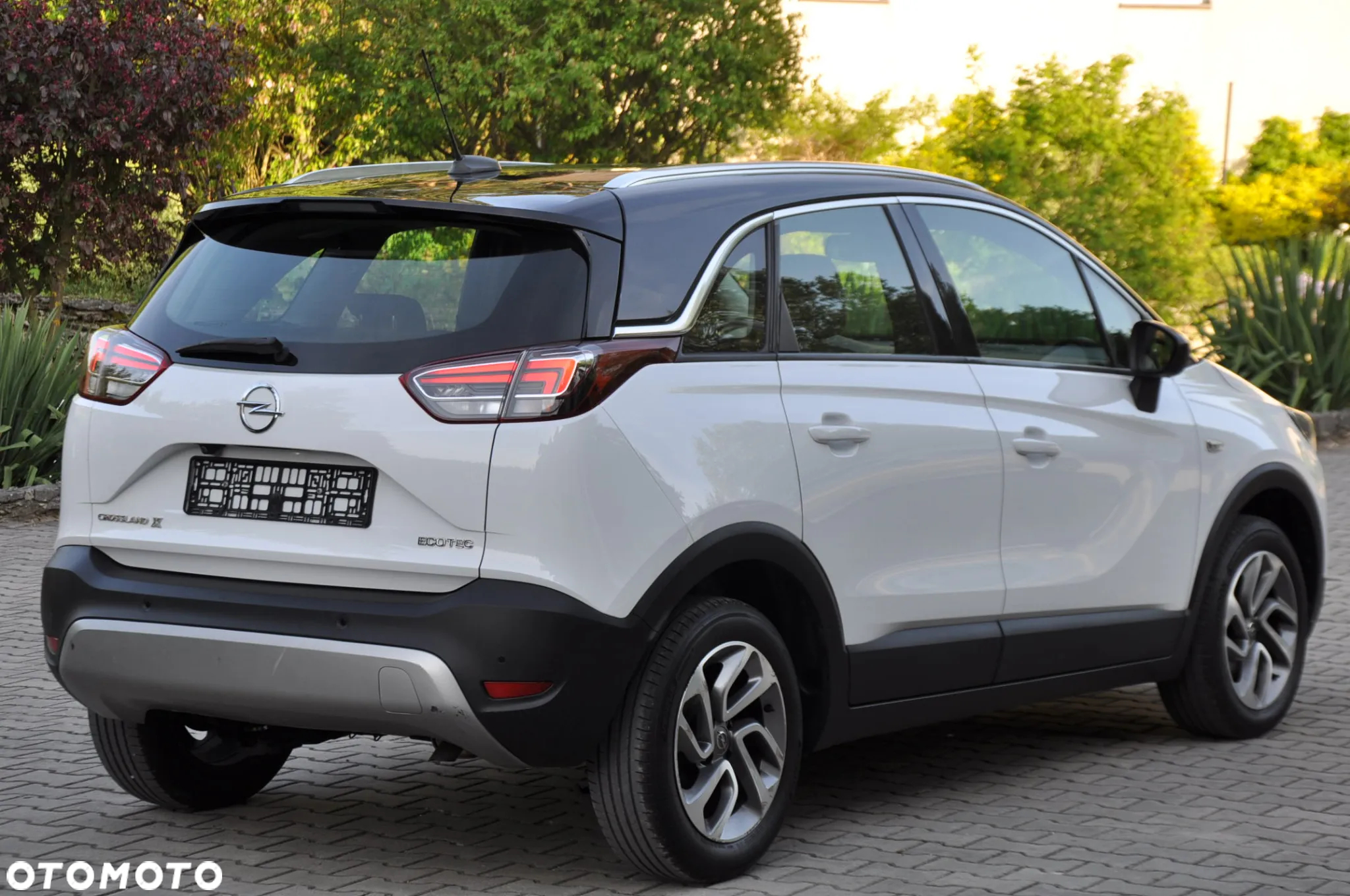 Opel Crossland X 1.2 120 Lat - 7