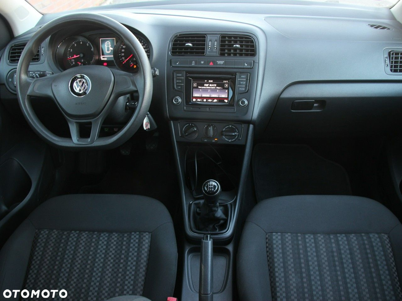 Volkswagen Polo 1.0 (Blue Motion Technology) Trendline - 23