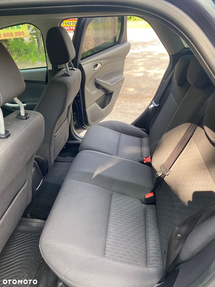 Ford Focus 1.0 EcoBoost Trend - 16