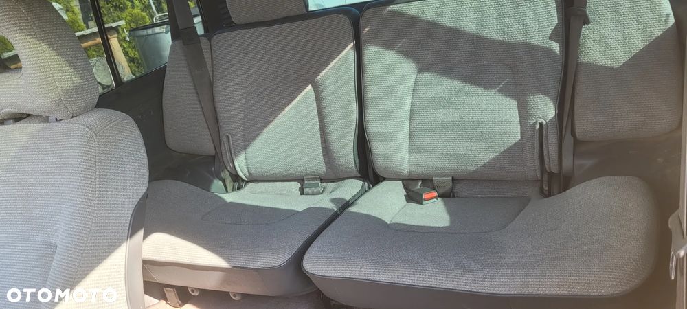 Mitsubishi Pajero - 19