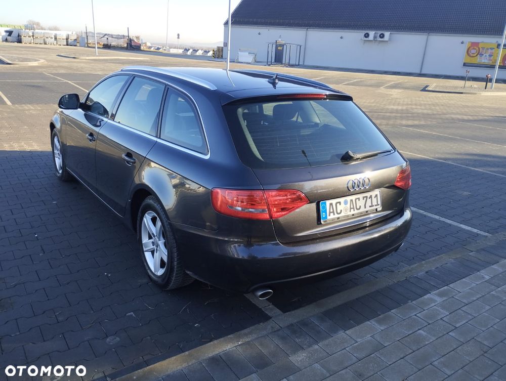 Audi A4 Avant 2.7 TDI DPF Ambiente - 2