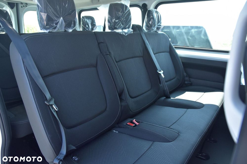 Renault Trafic - 23
