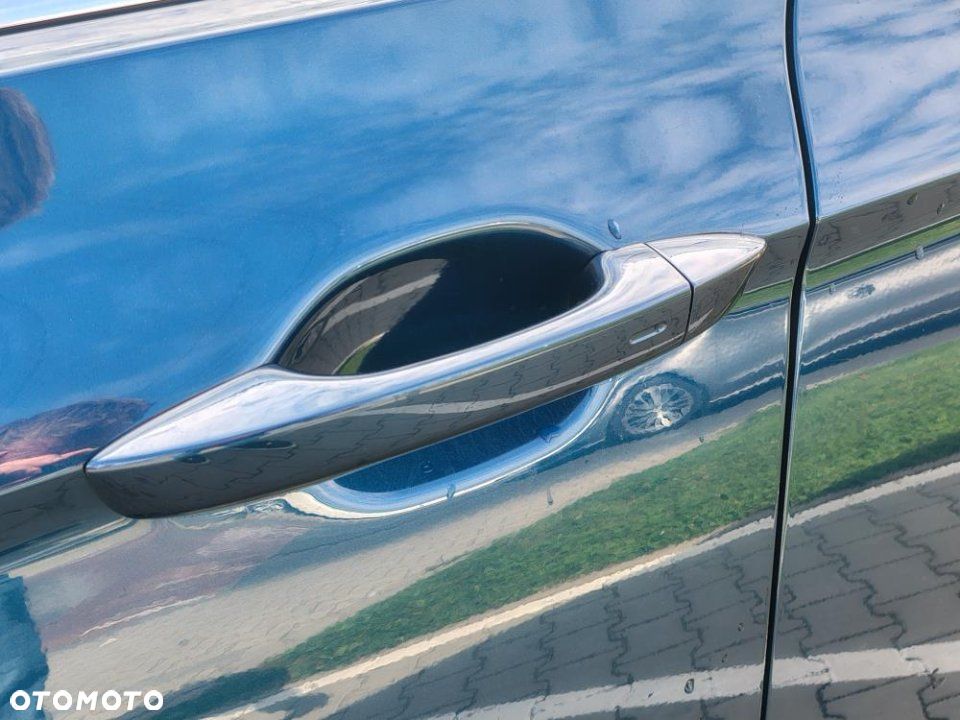 Volkswagen Passat - 10