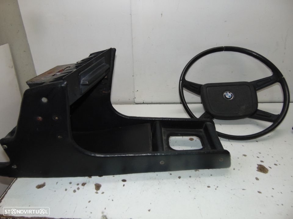 Bmw serie 5 e12 anos 70 volante e + peças - 4