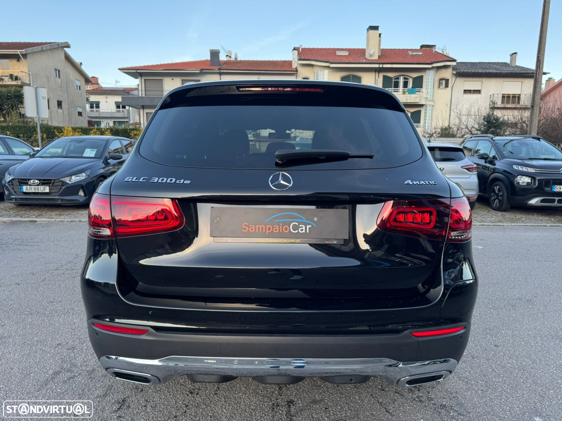 Mercedes-Benz GLC 300 de 4Matic - 12