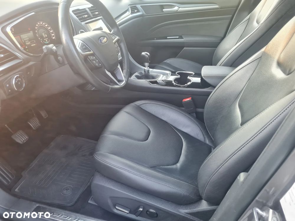 Ford Mondeo 2.0 TDCi Titanium - 20