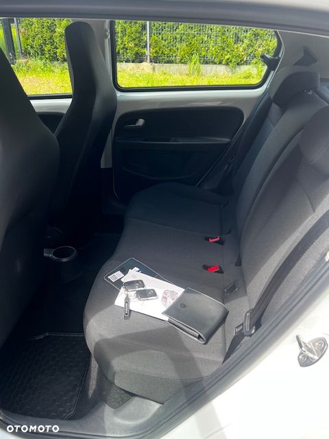 Volkswagen up! 1.0 move - 6